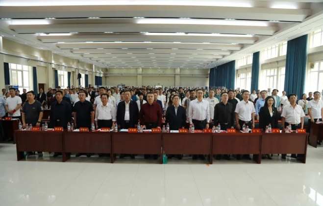衡水市商企联合会第十届企业家交流大会成功举办，共探商业创新发展新路径！