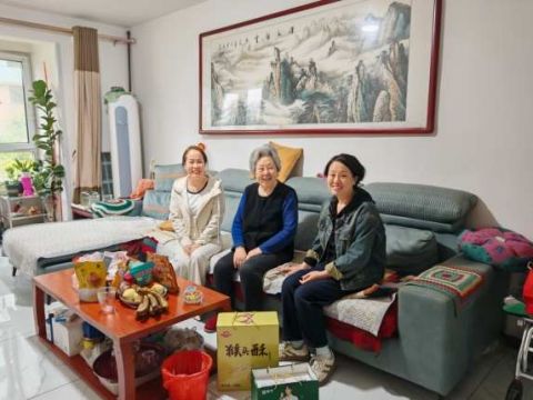 温暖母亲节 情暖老人心——沧州市御宇社区“母亲节”特别活动
