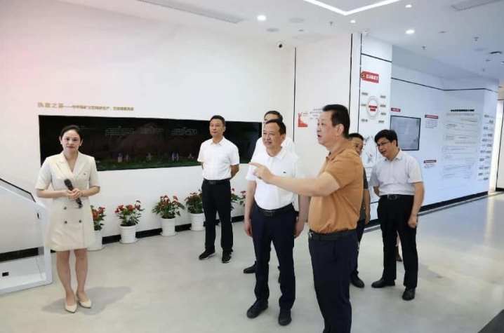 陕投集团党委副书记蒋波一行赴赣州市国投集团考察交流