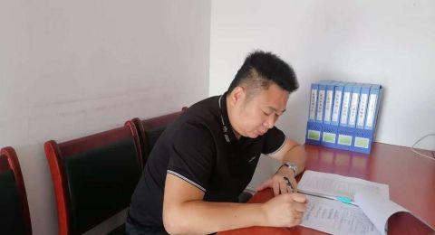 大山里的“兵书记” 初心浇筑乡村振兴路