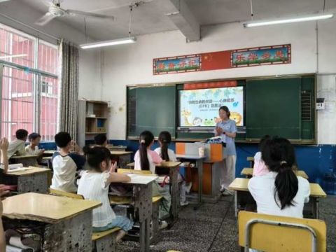 邵阳县塘田市镇：人大代表助力防溺水宣传 筑牢生命安全防线