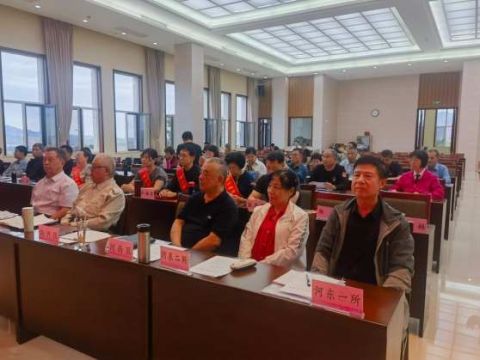 天津市军休关工委召开宣讲团成立20周年总结表彰大会——峥嵘岁月二十载 银发丹心谱新章