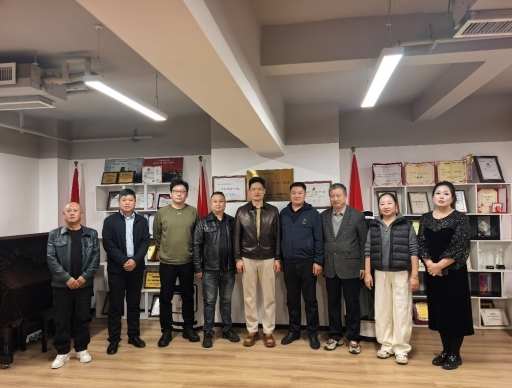 双拥+科技赋能新质生产力——天津和平区促进会走访天津白马星球智能科技有限公司