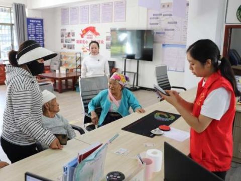 云南勐海勐往：政务服务沉底&nbsp;情暖民心