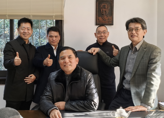 以茶为桥，联通中东欧：甬商陈友相助推宁波茶香飘向“一带一路”