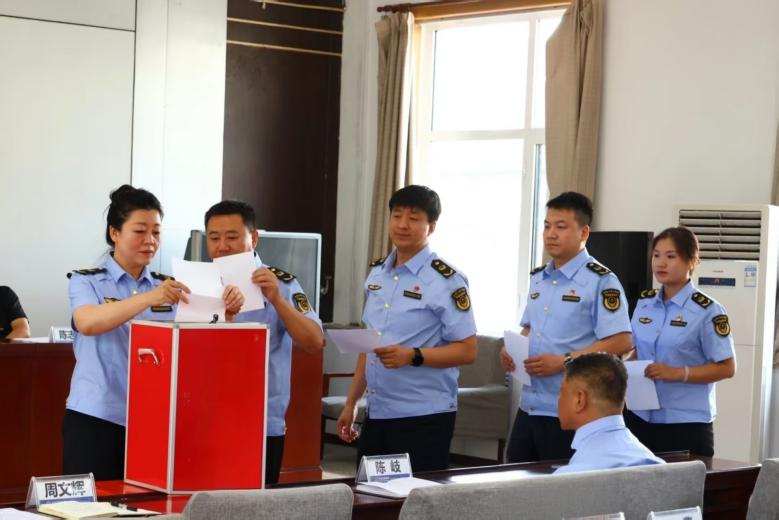 河北沧州丨党建引领运“三法” 服务担当书真情