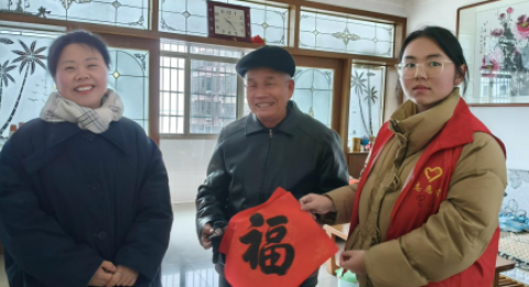 江西奉新罗山社区:寒冬送暖显温情