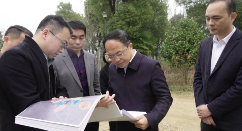 实地看进度 现场抓落实&mdash;&mdash;刘昌华察看湾里一中垃圾分类改造