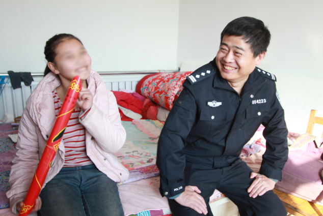 河北公安丨薛梓民：“我要和老爸比一比！”