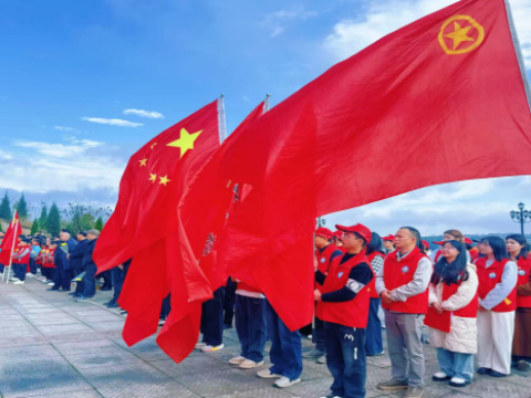 清明追远&bull;薪火长存&mdash;&mdash;湖南武冈市邓元泰镇中学党支部开展&ldquo;缅怀英烈志 铸就中华魂&rdquo;祭扫活动
