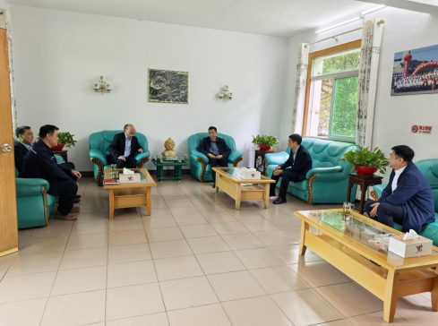 江西崇义县：工”字铸担当，“惠”笔答民生