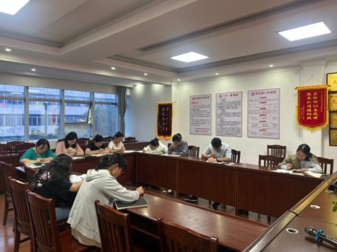 梅林新区社区：以书香赋能社区 以实干提升素养