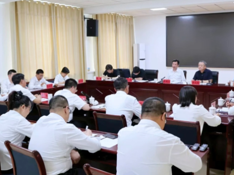 甘肃省纪委书记靳国卫在酒泉嘉峪关调研