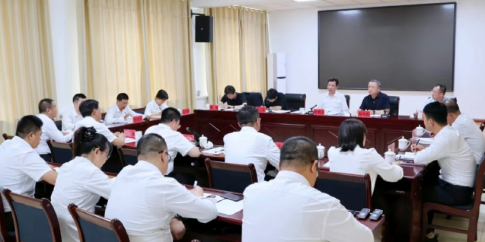 甘肃省纪委书记靳国卫在酒泉嘉峪关调研