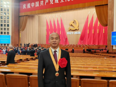 北方机电工业学校优秀毕业生祁峰获&ldquo;全国优秀共产党员&rdquo;殊荣