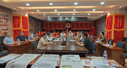 甘肃张掖市退役军人事务局党组书记、局长吴三银带领局领导班子一行，赴市爱国拥军促进会进行调研