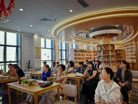 河北地矿丨水文四队：玫瑰书香润心田 科学认知赋新能