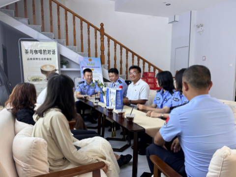 云南镇康：推动社区党建和基层治理深度融合