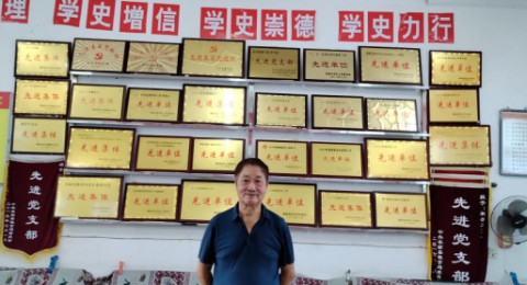 倾情银龄事业的热心人&zwnj;&mdash;&mdash;记江西奉新县老年体协粮食安全保障中心分会长帅国钦